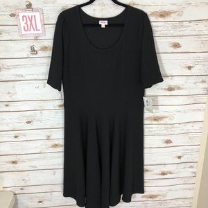 NWT LuLaRoe Nicole- SOLID BLACK!